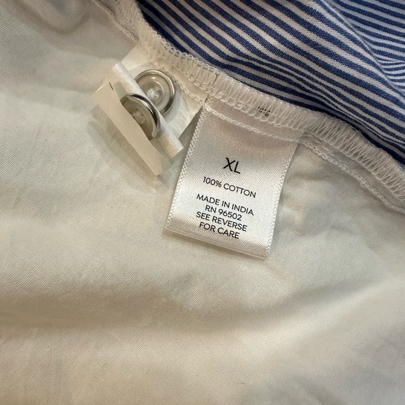 Westport Blue and White Striped Button-Up Shirt. XL - Picture 5 of 5